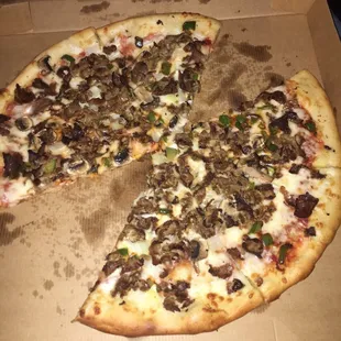 Philly cheesesteak pizza!