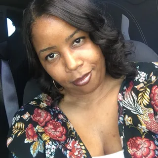 Della M.