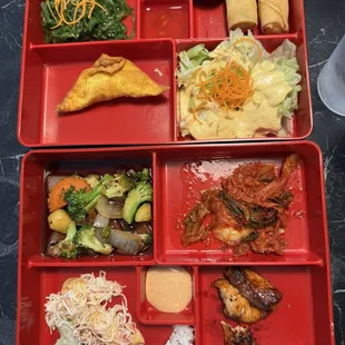All my orders inside 2 bento plates