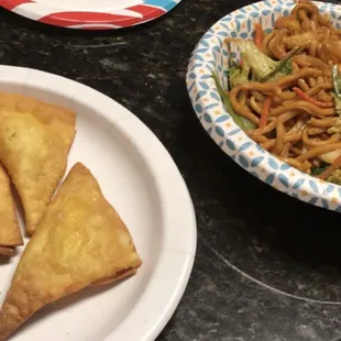 Crab rangoon and veggie lo mein
