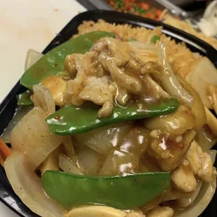 Curry chicken w onions(hot &amp; spicy)