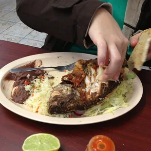 Fried tilapia (mojarra frita)