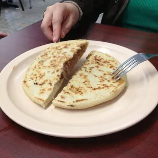 Mixed Pupusas (Pupusas Revueltas)