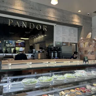 sushi and sashimi, interior