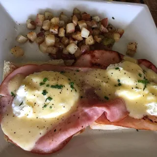 Beignet Benedict