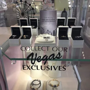 Las Vegas Exclusive charms ..