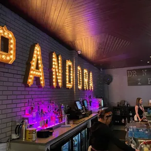 Awesome bartenders here!!