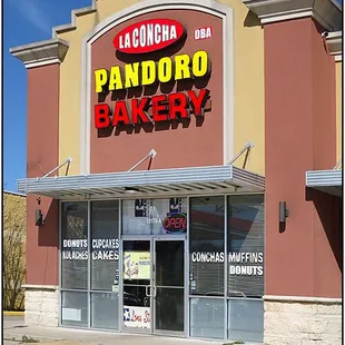 pandoro bakery located on the corner of the street