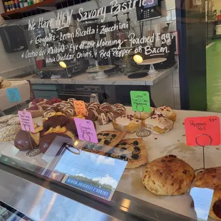 Lots of bread.  Wish it was crusty. Good taste. I love bread.