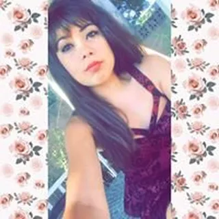 Amber R.
