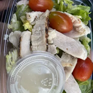 Fresh salad with mostly good lettuce and fresh decent chicken.