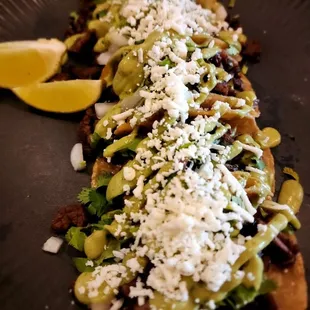 Bistec street tacos with cheese