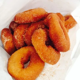 Mini cinnamon sugar donuts!! I&apos;ll call them crack balls!