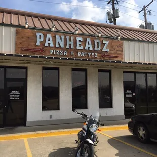 panheadz pizza and pattyz