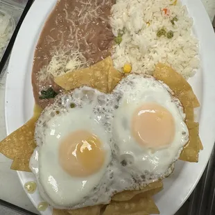 Chilaquiles verdes ...