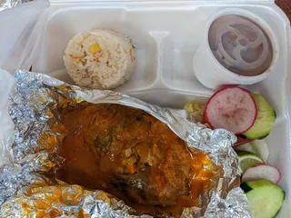 San Sivar Panaderia & Market