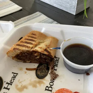 London broil sandwich with au jus