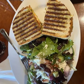 Mediterranean Greek Salad