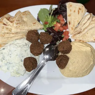 Side of Edamame Hummus