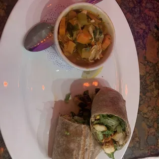 Cup Chicken Veg. Soup