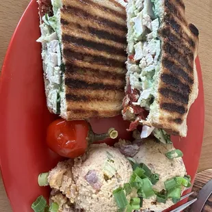Chicken Pesto Sandwich