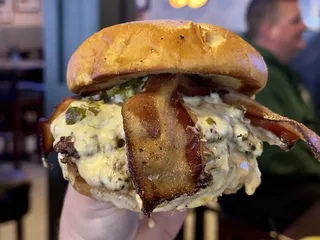 Tiffany Sports Lounge