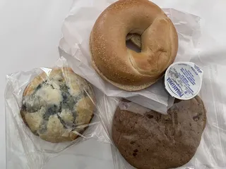 Holoholo Cafe And Market