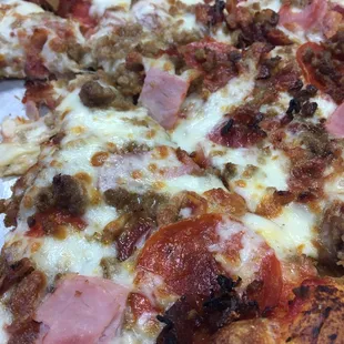 Meaty Pizza
