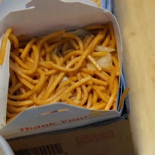 food, ramen and noodles