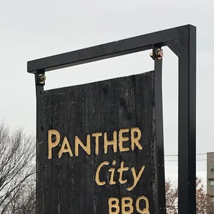 Sign that helps you find the restaurant