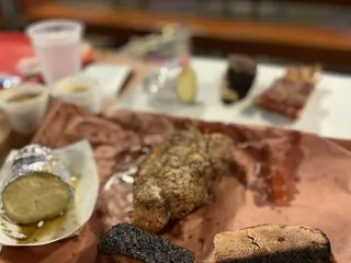 Cooper's Old Time Pit Bar-B-Que