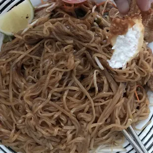 Pad Thai (pork) and cream cheese rangoon