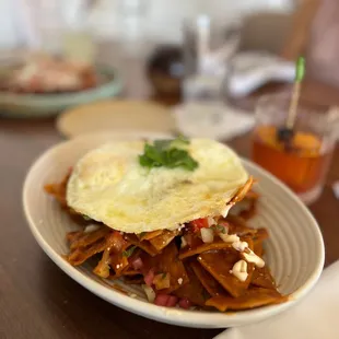 Chilaquiles Roja - @rayz