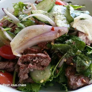 Thai Style Steak Salad