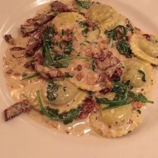 Spinach and Ricotta Ravioli