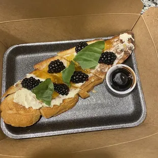 Fig and mascarpone bruschetta