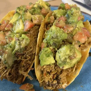 Green tacos with chicken