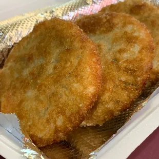 fried vegetable dumplings