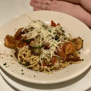 Angel Hair Shrimp and Scallops Dinner