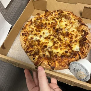 Ordered a taco pizza and this is what I received. Called store, no offer to replace just told me to contact Grubhub for refund.