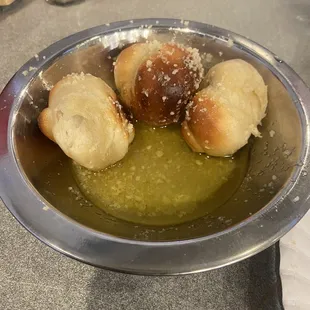 Garlic Knots