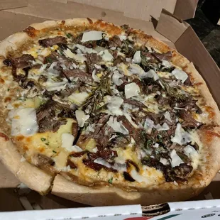 Pot Roast &amp; Potato Seasonal Pie