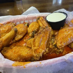 10 Medium Flats, extra wet and extra crispy.