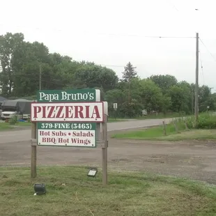 a sign for papa bruno&apos;s pizzeria