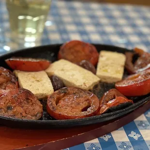 Sizzling feta plate