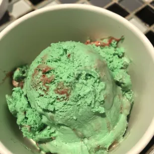 The Grinch - Green vanilla base with green &amp; red M&amp;M&apos;s