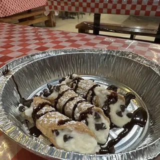 3 Canoli