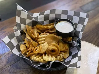 Toadies Bar & Grill
