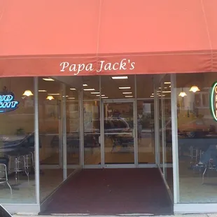 the entrance to the restaurant