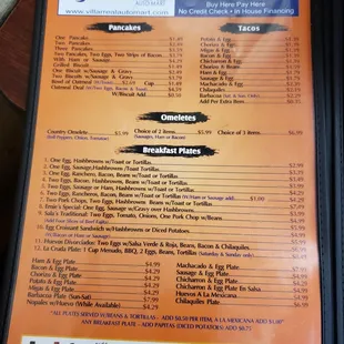 You know it&apos;s a real small Texas town when the menu has ads!!!